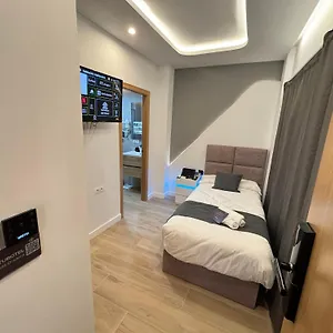 ** Hotel Futurotel Dreams España
